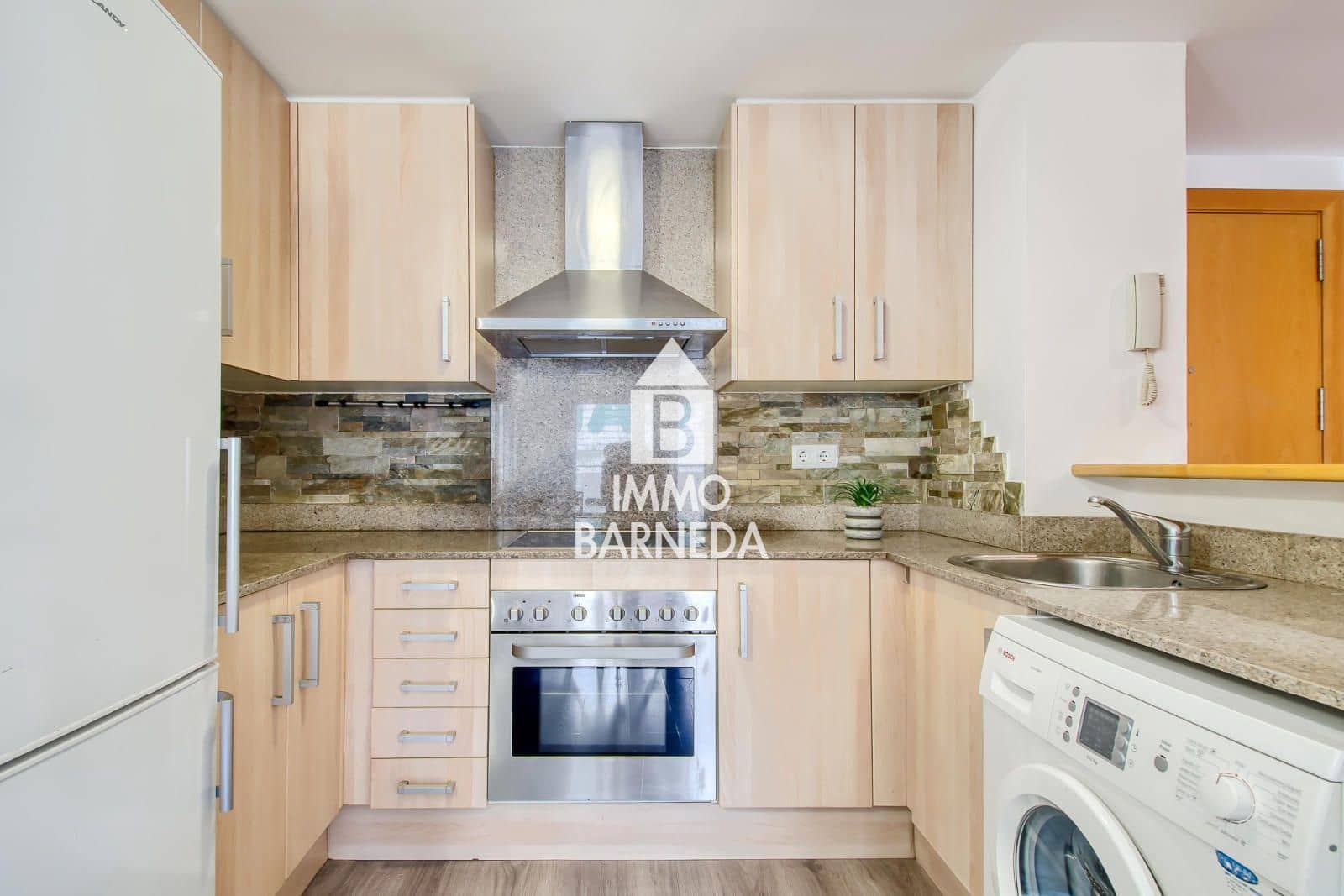 1 bedroom Flat for sale in Santa Margarida with pool garage - € 160,000 (Ref: 9158732)