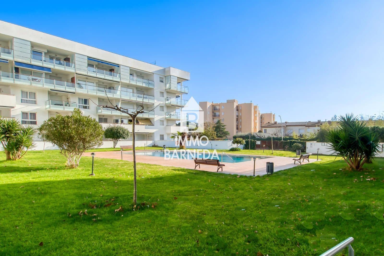 1 bedroom Flat for sale in Santa Margarida with pool garage - € 160,000 (Ref: 9158732)