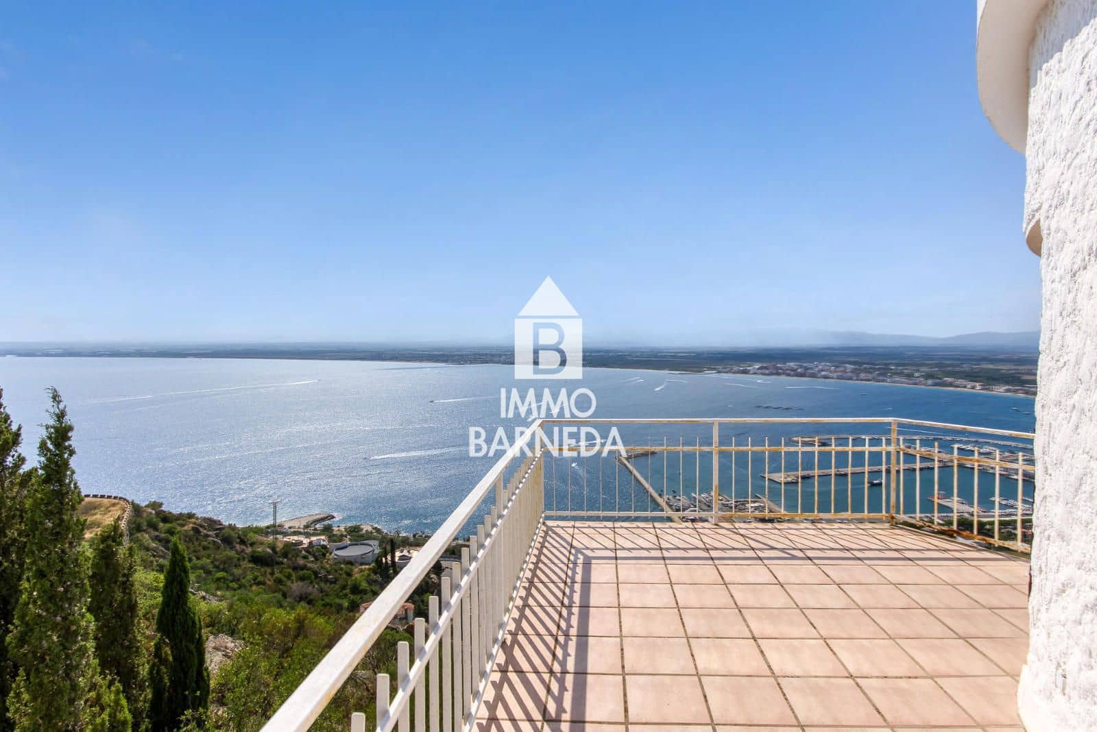 3 soveværelse Villa til salg i Roses med garage - € 650.000 (Ref: 9160203)