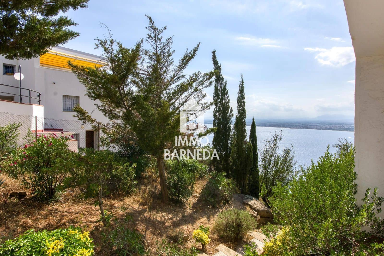 3 soveværelse Villa til salg i Roses med garage - € 650.000 (Ref: 9160203)