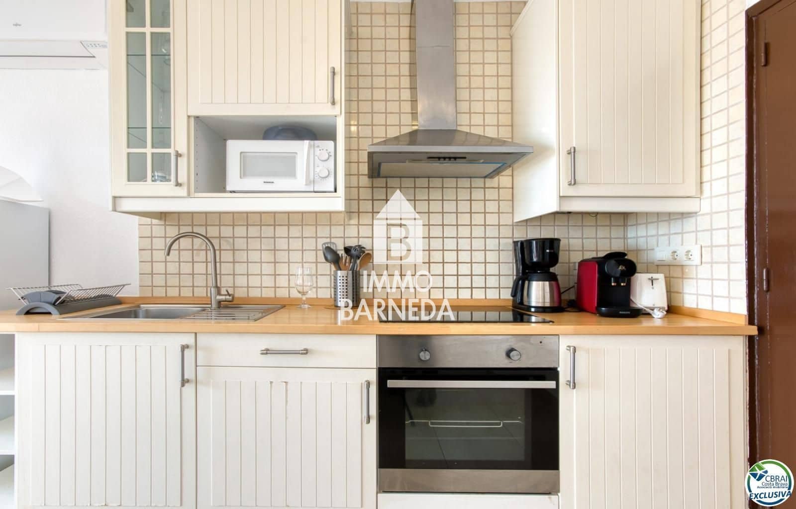 2 chambre Villa/Maison à vendre à Roses avec piscine garage - 325 000 € (Ref: 9166625)