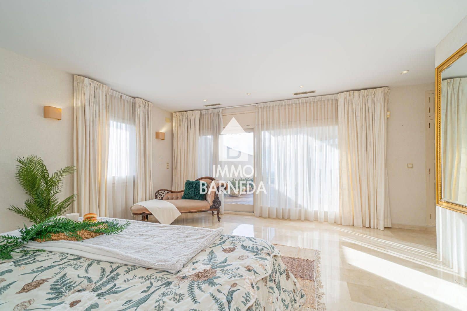 6 bedroom Villa for sale in Pau with pool garage - € 1,200,000 (Ref: 9181939)