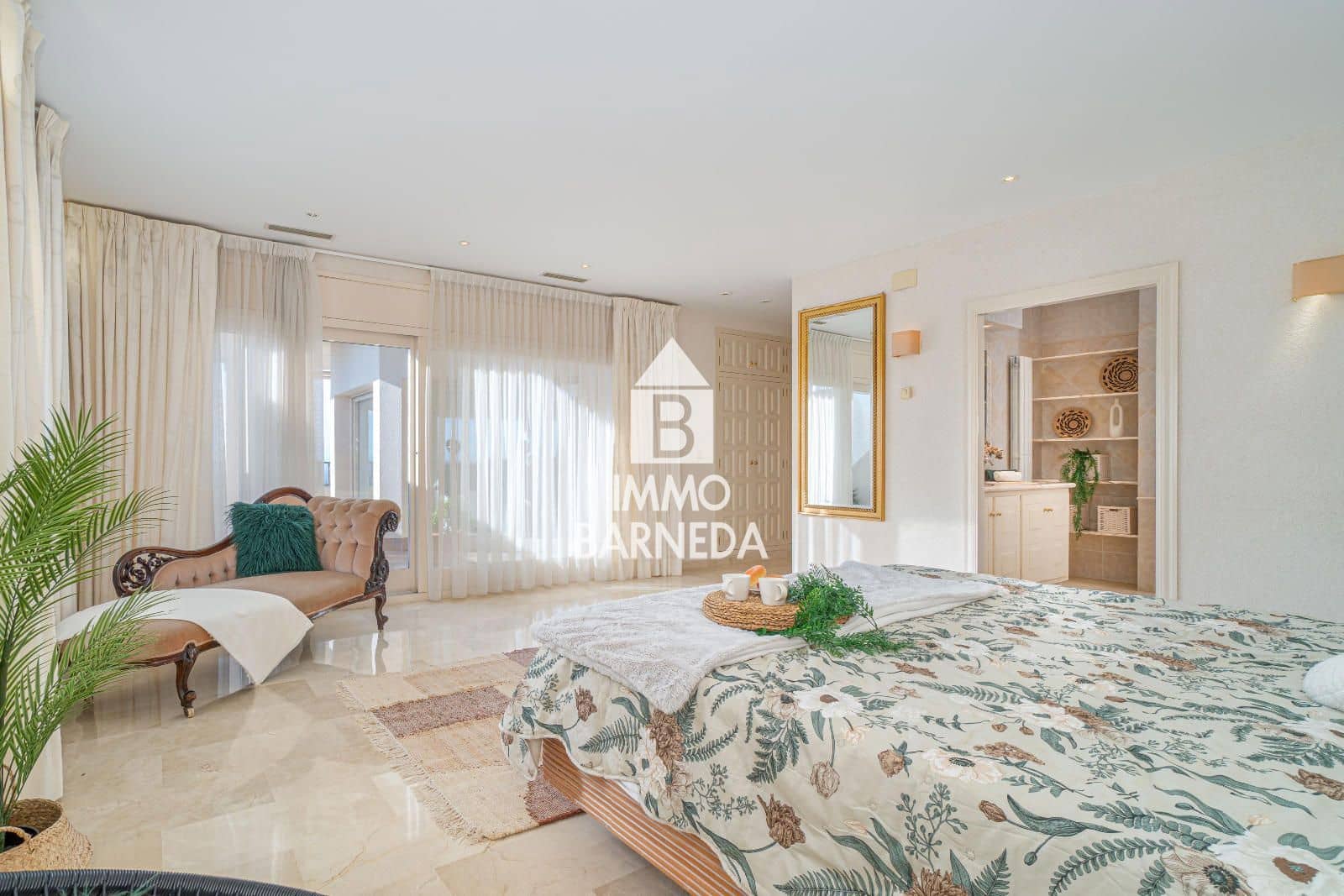 6 bedroom Villa for sale in Pau with pool garage - € 1,200,000 (Ref: 9181939)