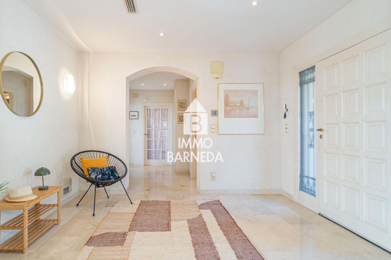 6 bedroom Villa for sale in Pau with pool garage - € 1,200,000 (Ref: 9181939)