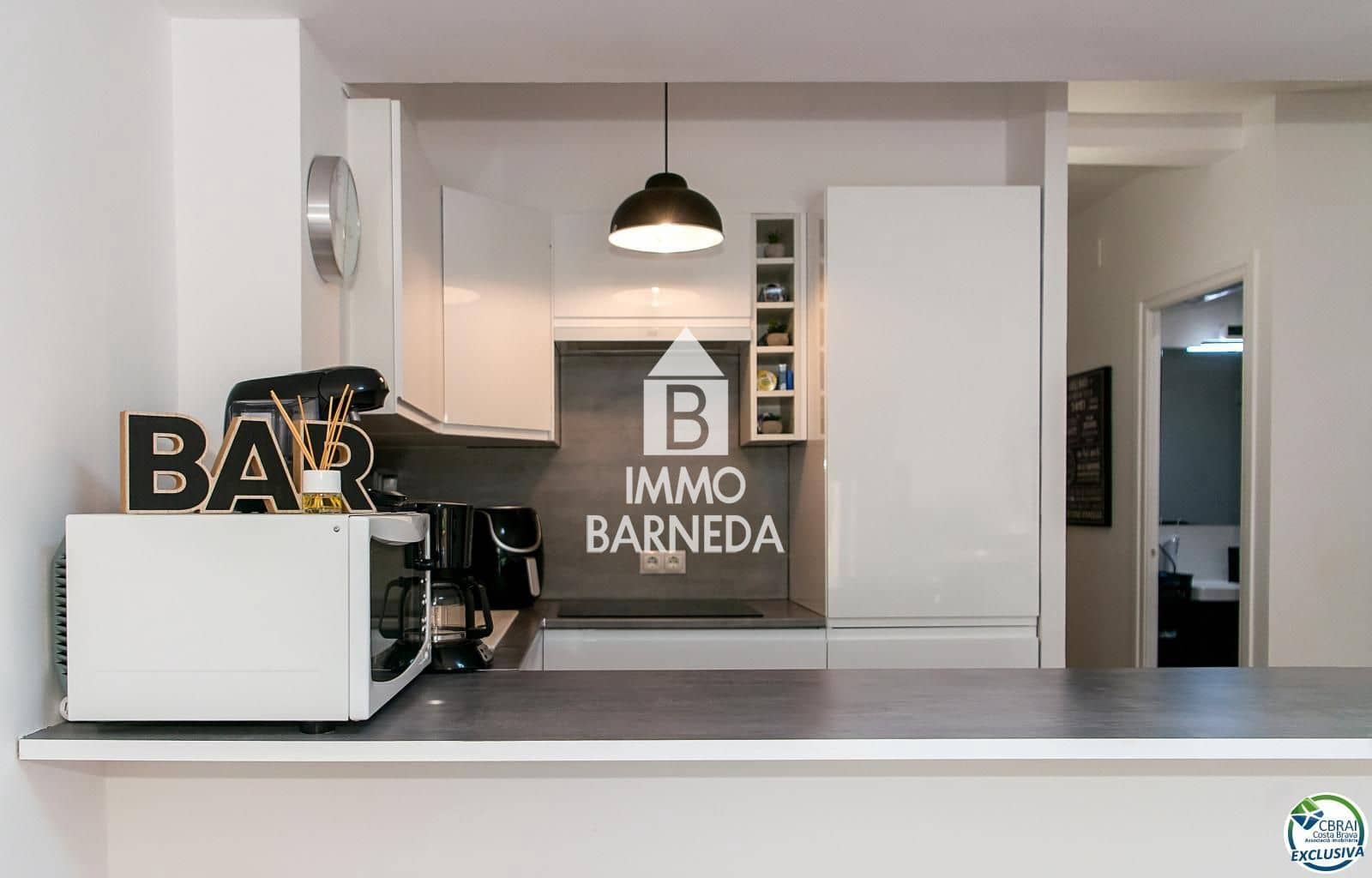 2 soveværelse Lejlighed til salg i Empuriabrava med swimmingpool garage - € 199.000 (Ref: 9189877)