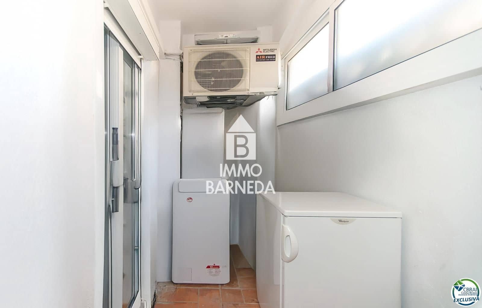 2 soveværelse Lejlighed til salg i Empuriabrava med swimmingpool garage - € 199.000 (Ref: 9189877)