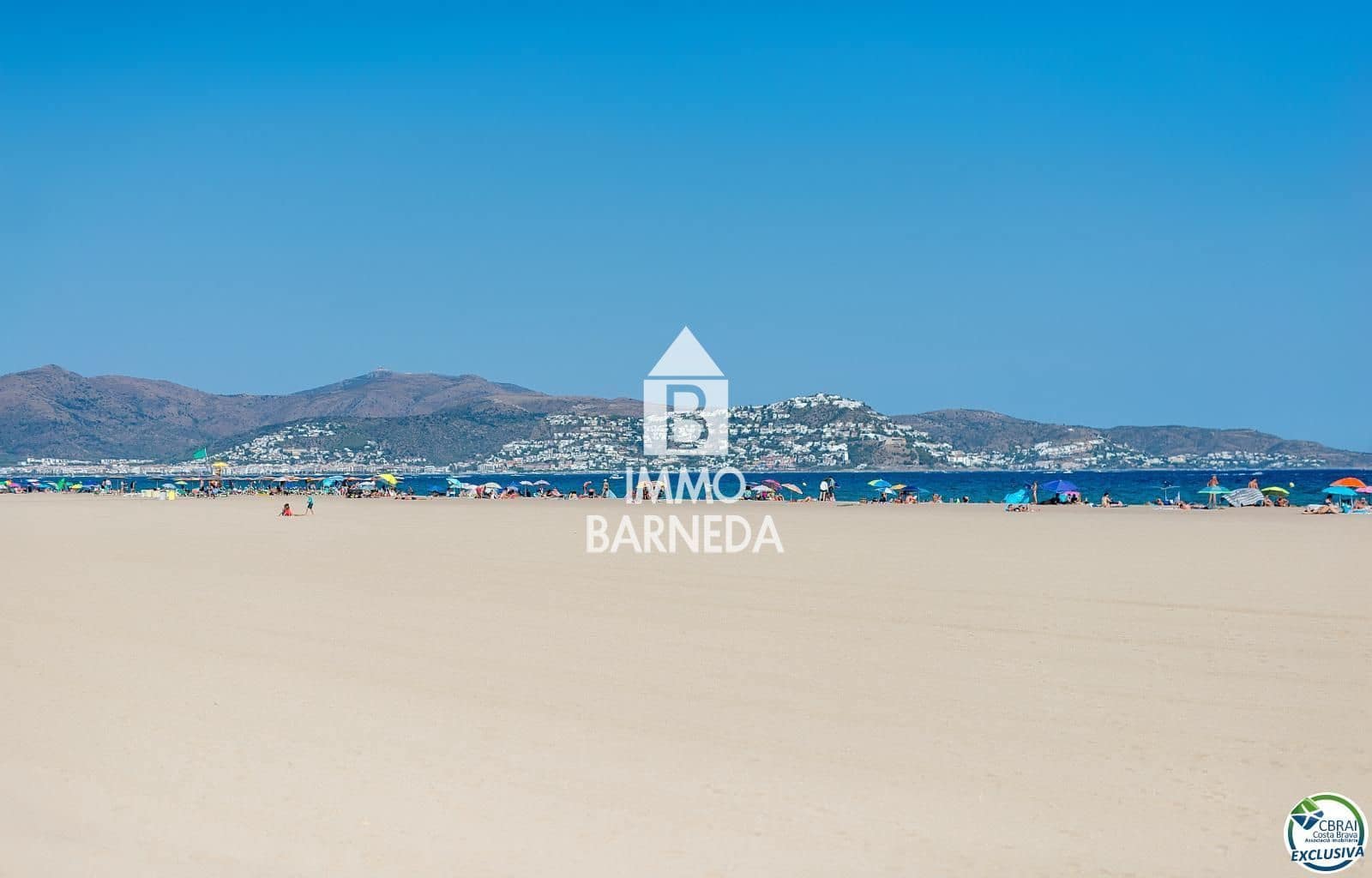 2 soveværelse Lejlighed til salg i Empuriabrava med swimmingpool garage - € 199.000 (Ref: 9189877)