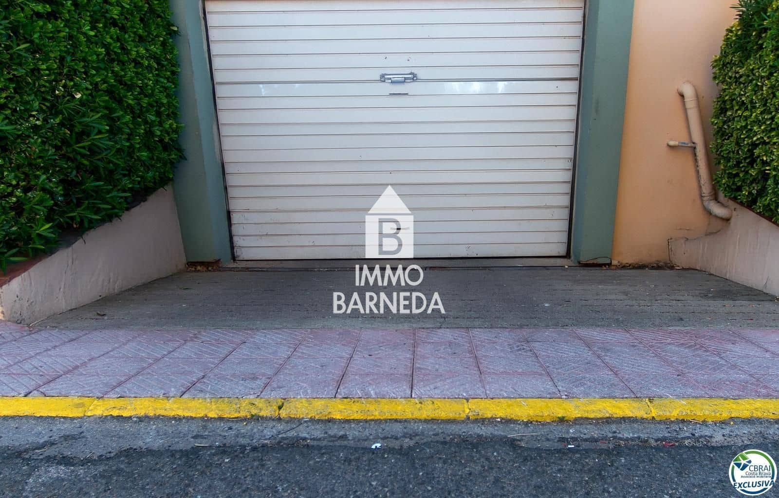 2 soveværelse Lejlighed til salg i Empuriabrava med swimmingpool garage - € 199.000 (Ref: 9189877)