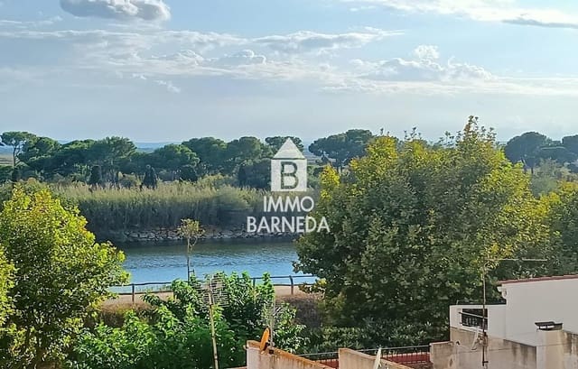 Piso de 1 habitación en Empuriabrava, Castelló d'Empúries en venta - 139.000 € (Ref: 9191410)