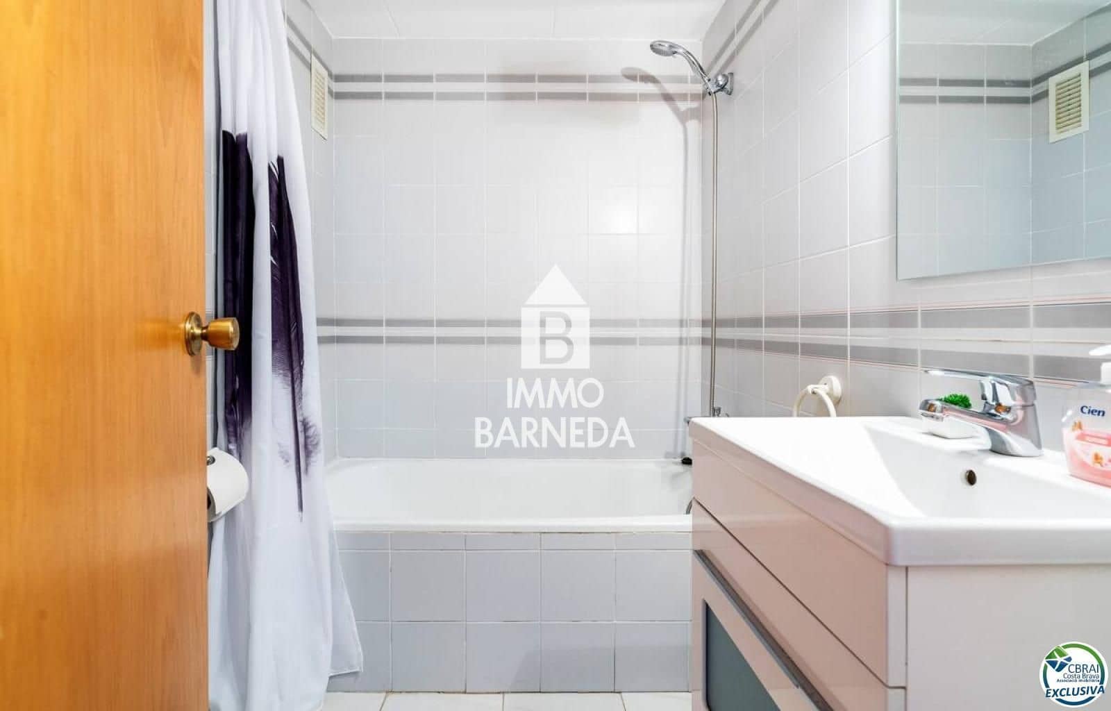 Asunto myytävänä paikassa Empuriabrava - 129 000 € (Ref: 9198039)