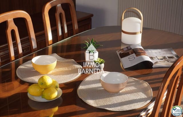 4 bedroom Villa for sale in Vila-sacra with garage - € 280,000 (Ref: 9208705)