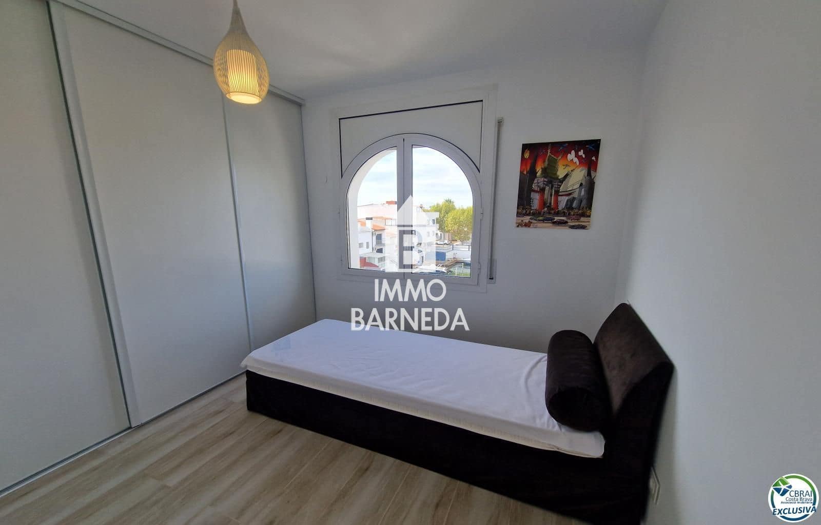 2 soverom Leilighet til salgs i Empuriabrava med garasje - € 299 000 (Ref: 9215460)