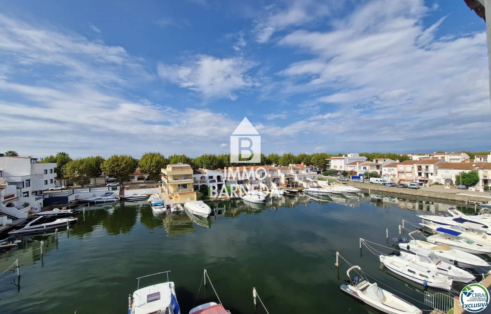 2 soverom Leilighet til salgs i Empuriabrava med garasje - € 299 000 (Ref: 9215460)