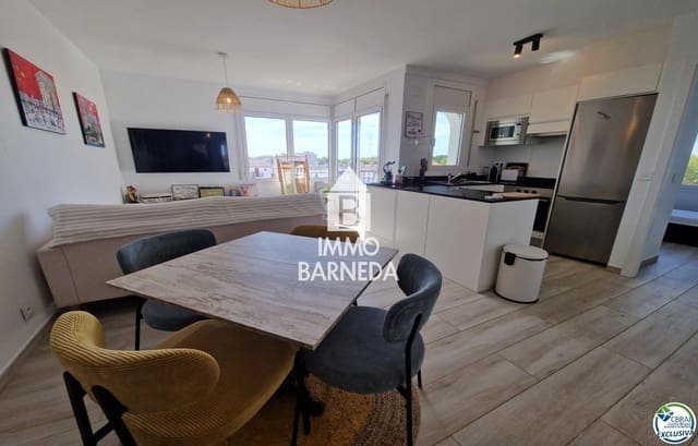 2 soveværelse Lejlighed til salg i Empuriabrava, Castelló d'Empúries med garage - € 299.000 (Ref: 9215460)