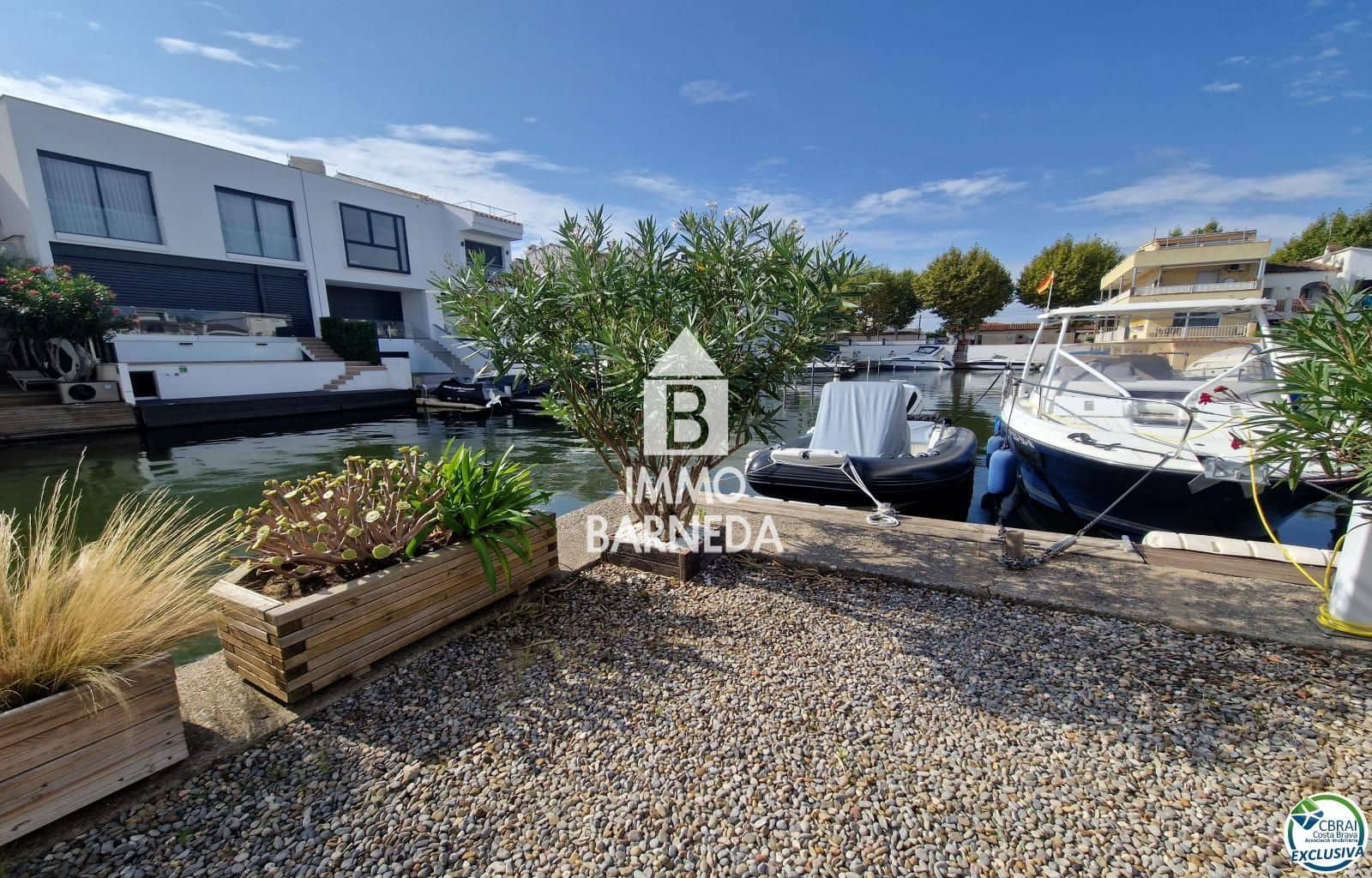 2 soverom Leilighet til salgs i Empuriabrava med garasje - € 299 000 (Ref: 9215460)