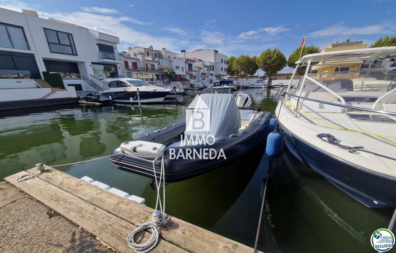 2 soverom Leilighet til salgs i Empuriabrava med garasje - € 299 000 (Ref: 9215460)