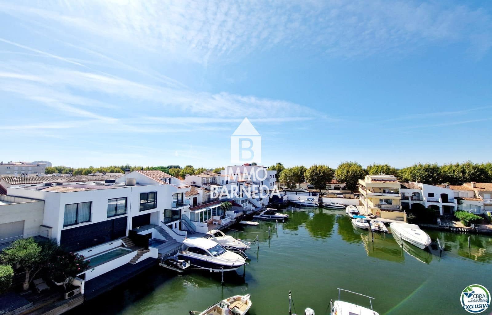 2 soverom Leilighet til salgs i Empuriabrava med garasje - € 299 000 (Ref: 9215460)