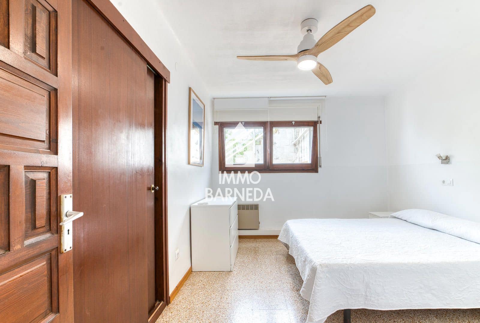 1 soverom Leilighet til salgs i Roses med svømmebasseng garasje - € 185 000 (Ref: 9218962)