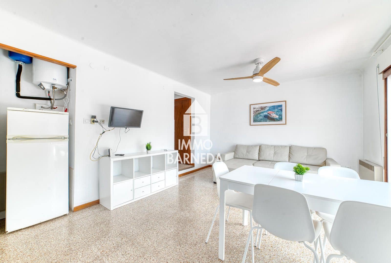 1 soverom Leilighet til salgs i Roses med svømmebasseng garasje - € 185 000 (Ref: 9218962)