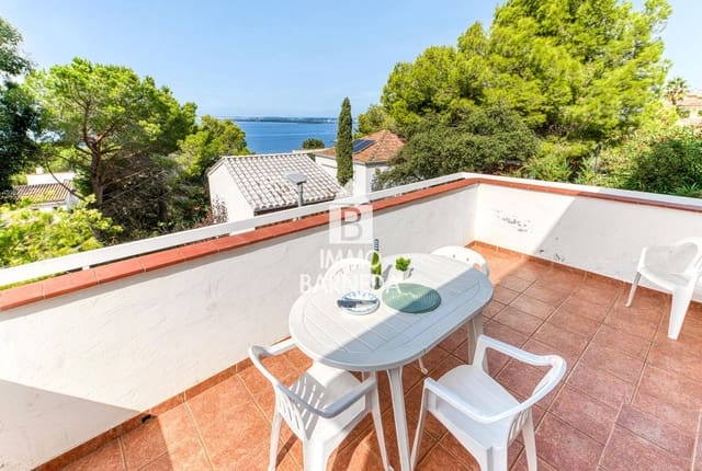 1 chambre Appartement à vendre à Roses avec piscine garage - 185 000 € (Ref: 9218962)