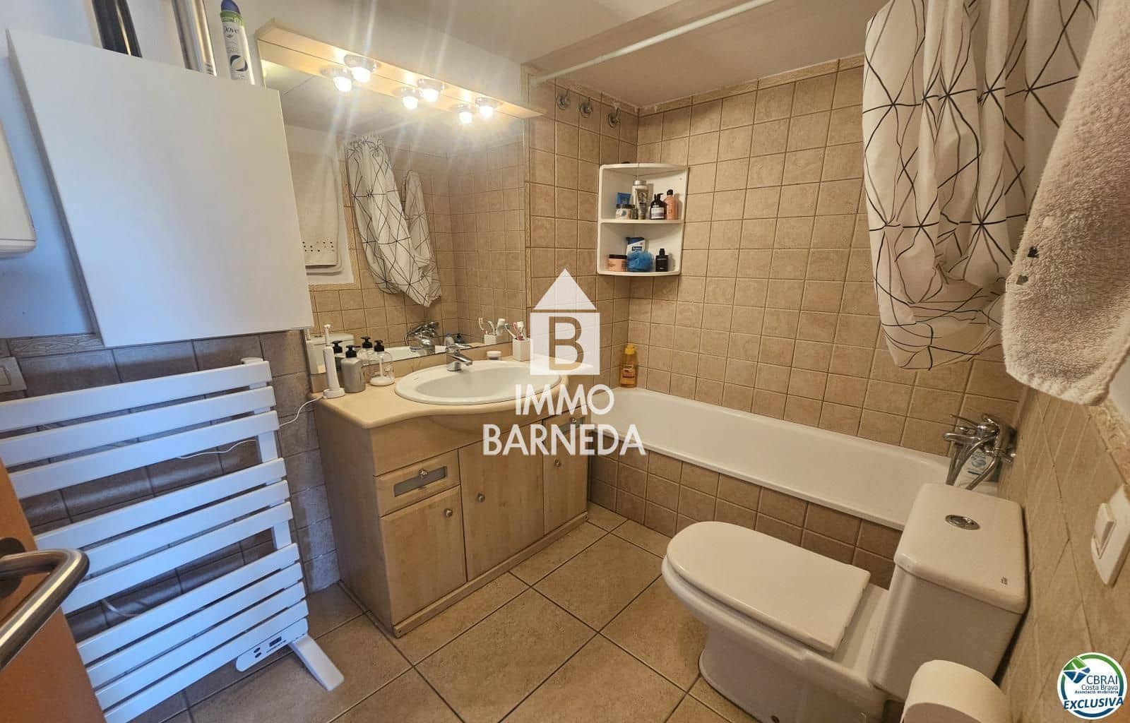 2 soverom Leilighet til salgs i Empuriabrava med garasje - € 219 000 (Ref: 9227454)