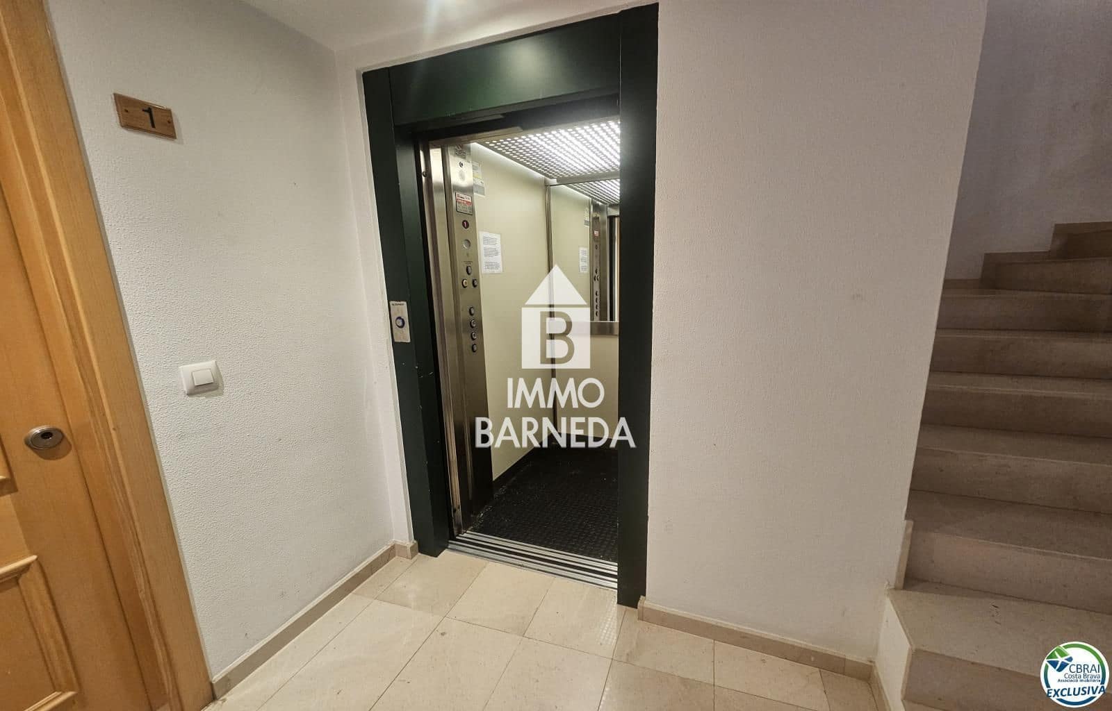 2 soverom Leilighet til salgs i Empuriabrava med garasje - € 219 000 (Ref: 9227454)