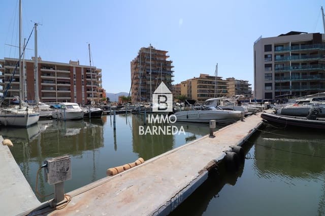 Garage till salu i Santa Margarida, Roses - 24 000 € (Ref: 9235294)