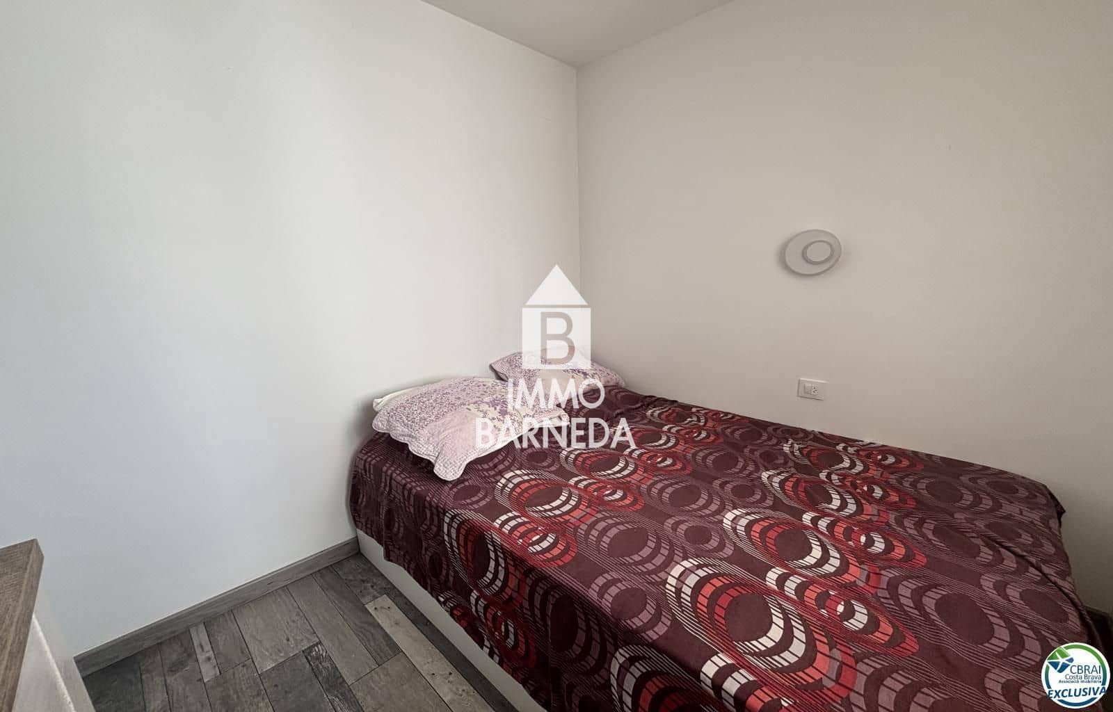 2 bedroom Flat for sale in Roses - € 169,000 (Ref: 9247941)