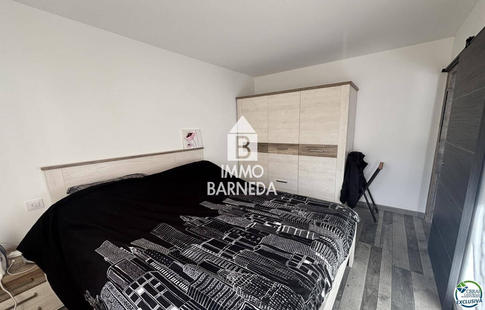 2 bedroom Flat for sale in Roses - € 169,000 (Ref: 9247941)