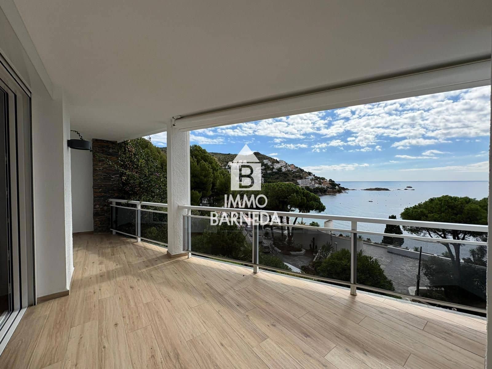 2 sypialnia Mieszkanie na sprzedaż w Roses z basenem garażem - 445 000 € (Ref: 9251496)