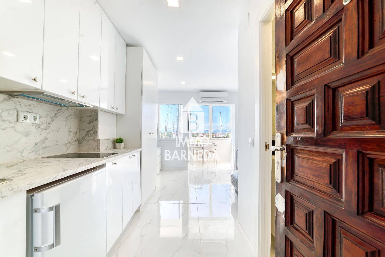 Flat for sale in Empuriabrava - € 99,500 (Ref: 9255805)