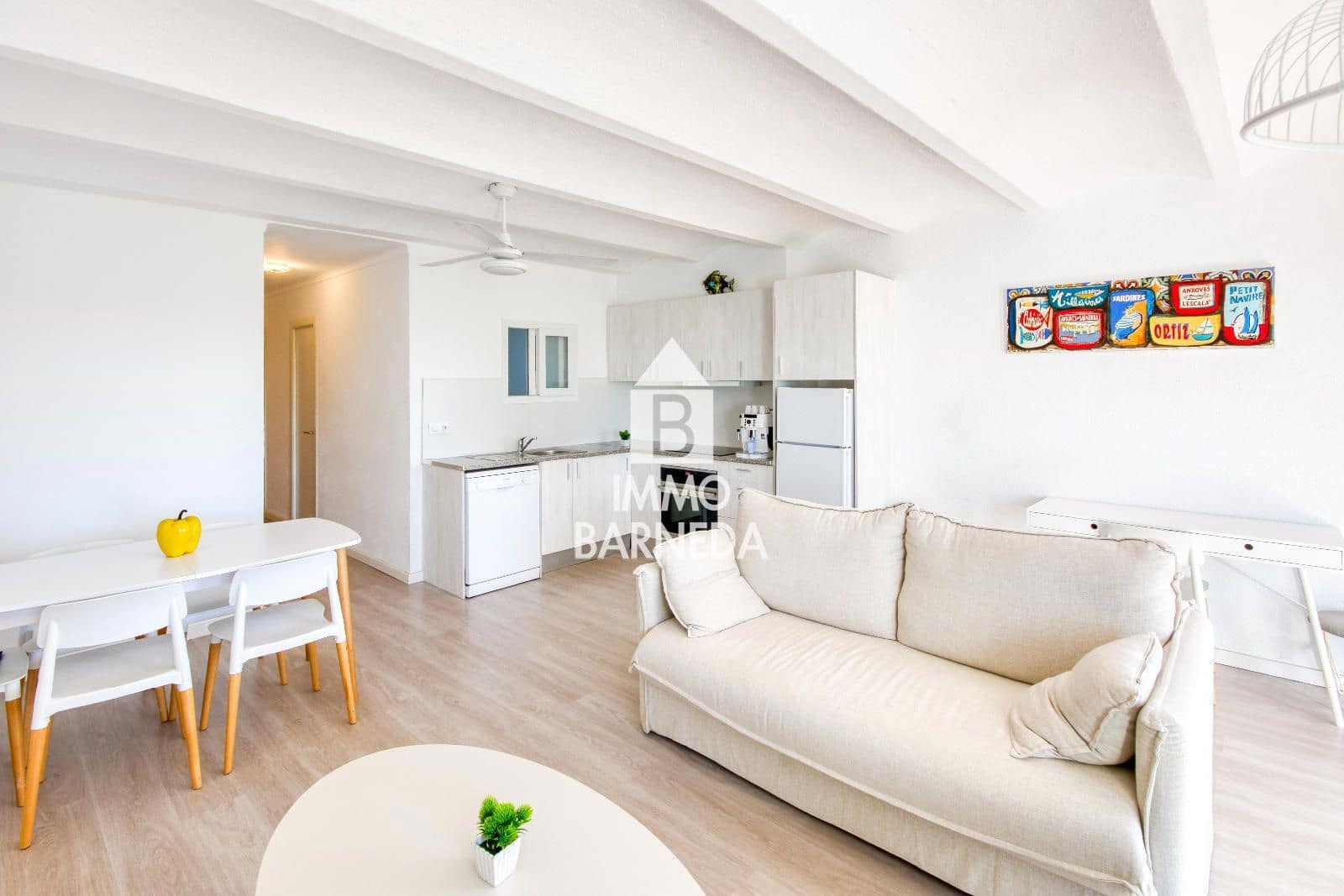 2 bedroom Flat for sale in Roses with garage - € 239,000 (Ref: 9265060)