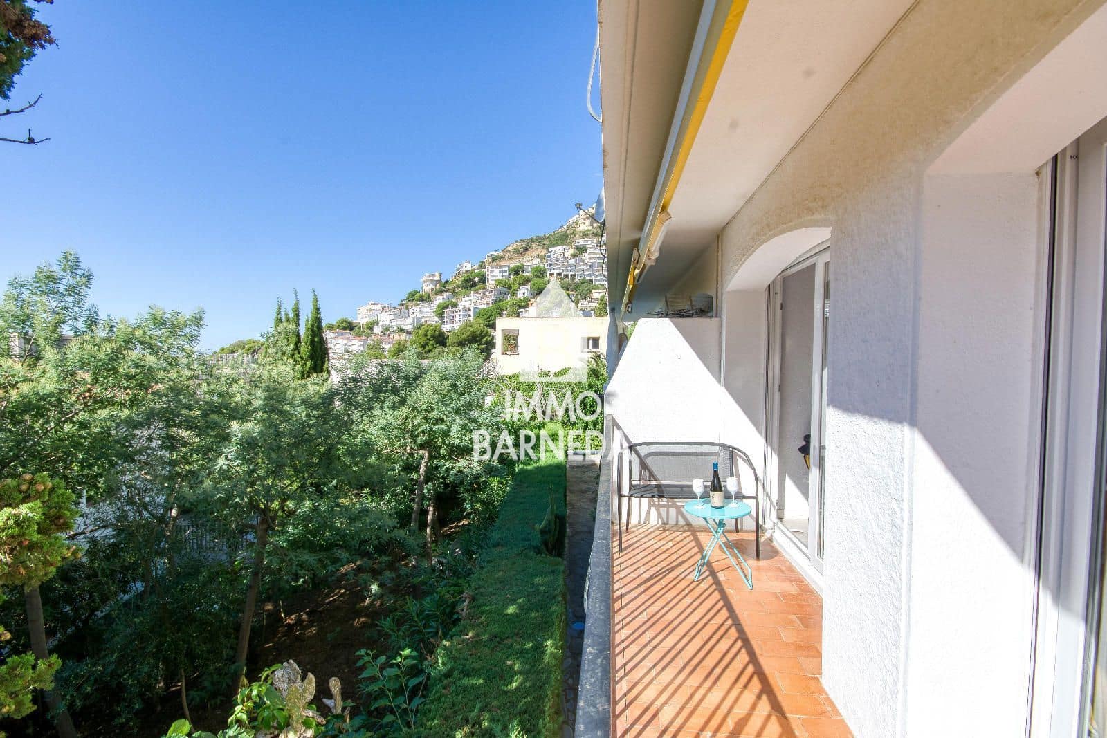 2 bedroom Flat for sale in Roses with garage - € 239,000 (Ref: 9265060)