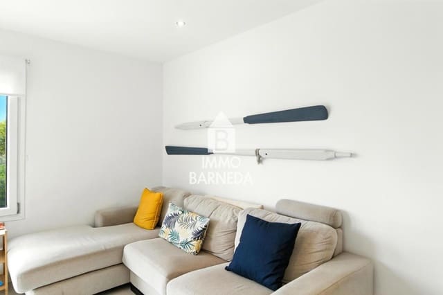 2 makuuhuone Asunto myytävänä paikassa Empuriabrava, Castelló d'Empúries mukana uima-altaan - 225 000 € (Ref: 9265061)