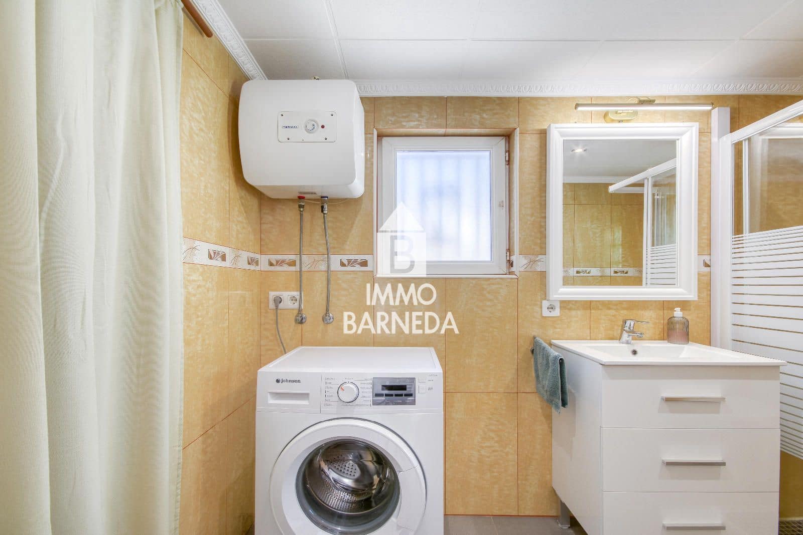 4 sovrum Villa till salu i Roses med garage - 375 000 € (Ref: 9283531)
