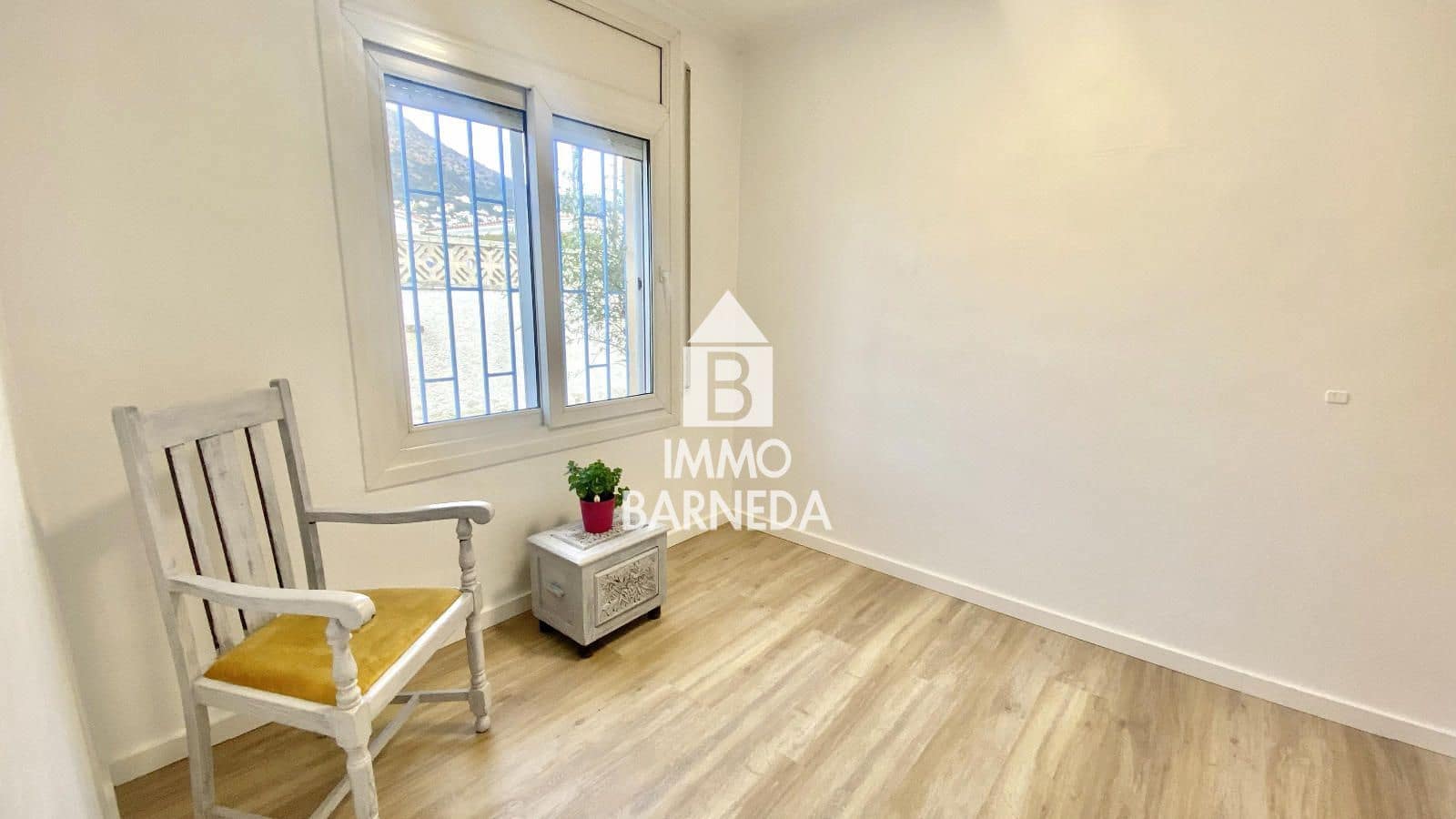 4 bedroom Villa for sale in Roses with garage - € 365,000 (Ref: 9283531)