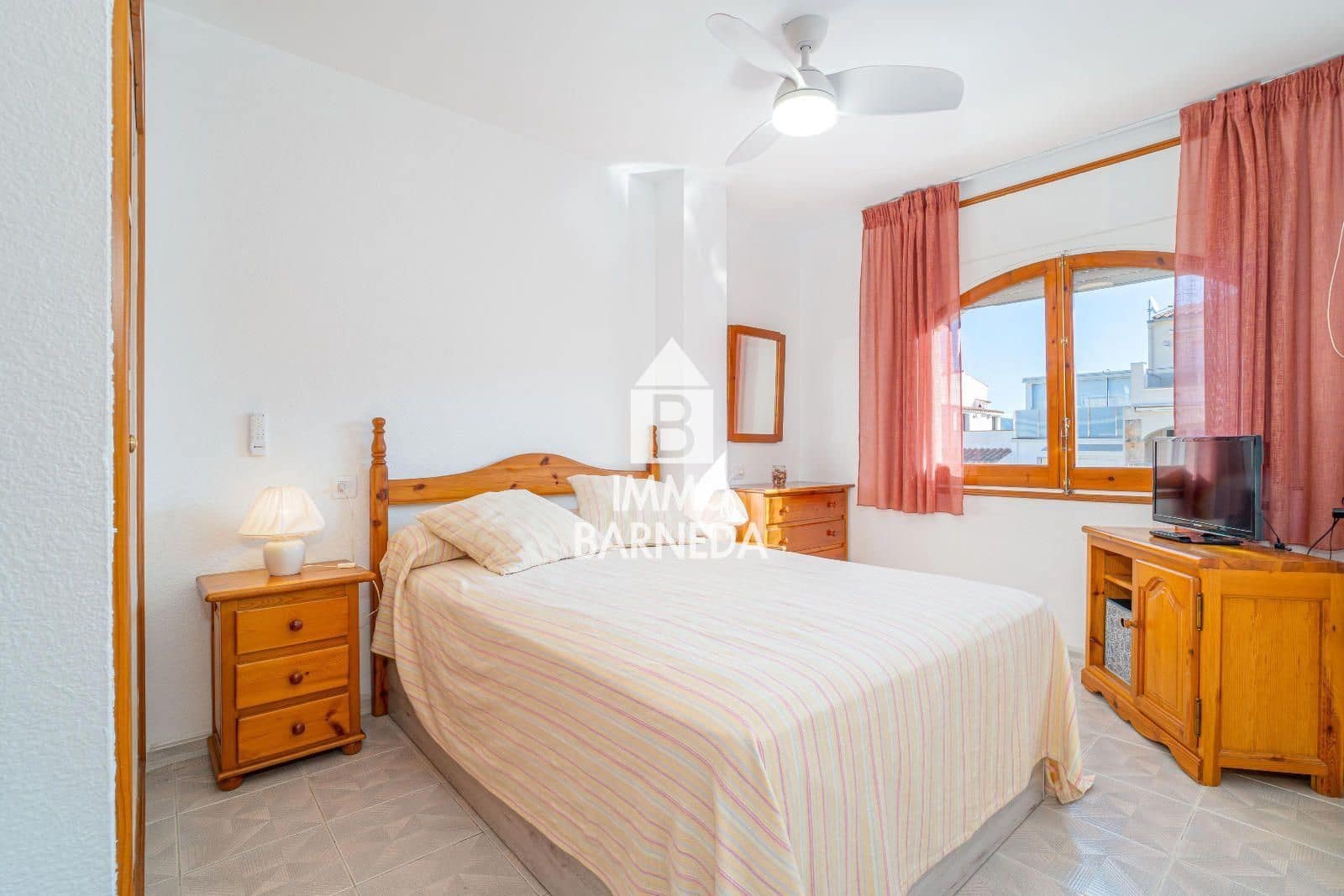 2 sovrum Lägenhet till salu i Empuriabrava med garage - 270 000 € (Ref: 9285762)