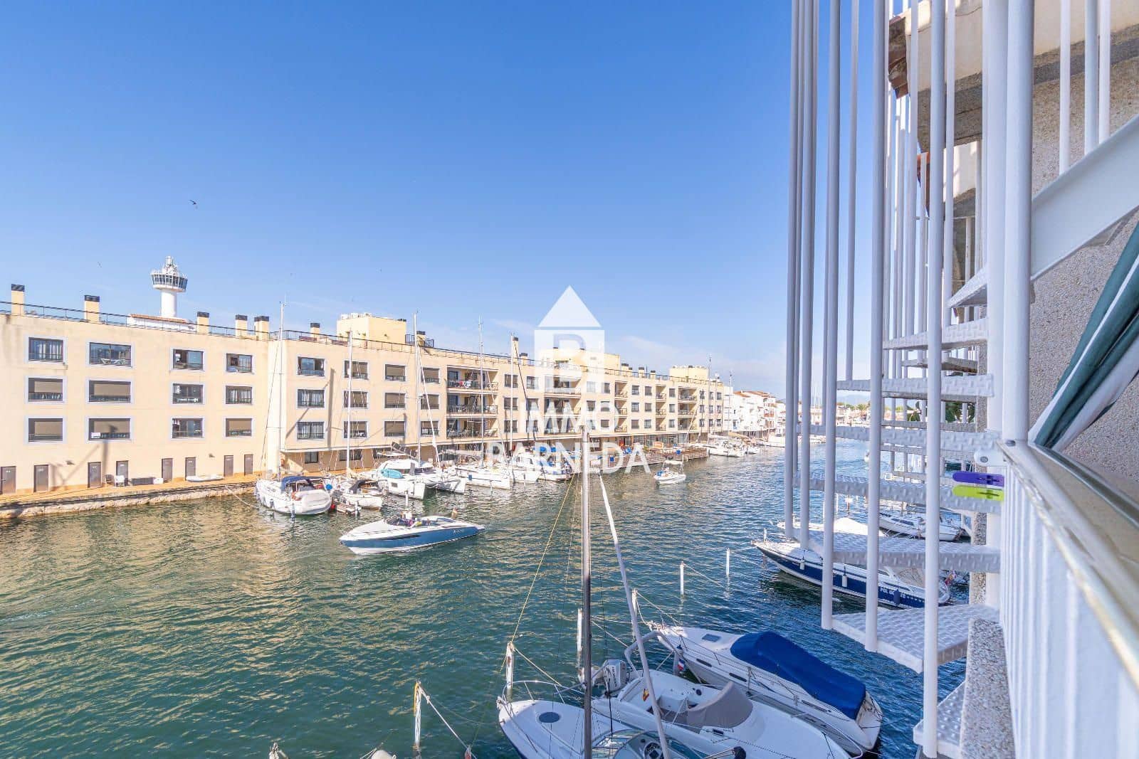 2 sovrum Lägenhet till salu i Empuriabrava med garage - 270 000 € (Ref: 9285762)