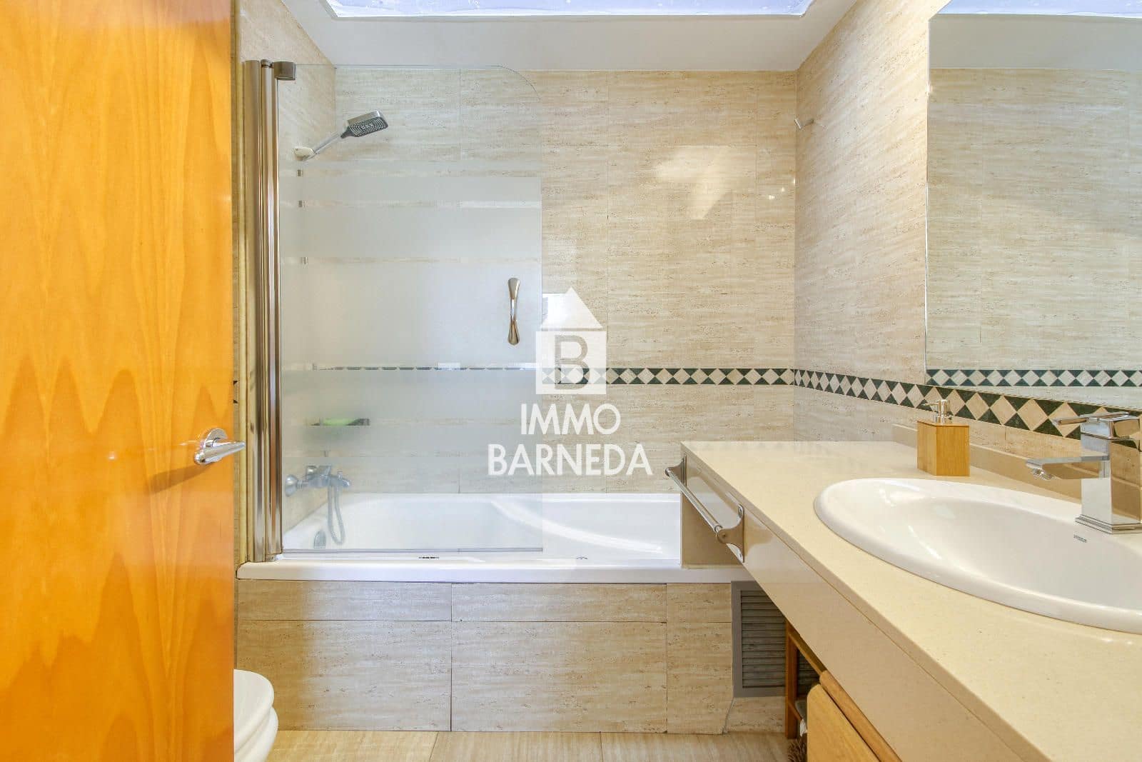 4 bedroom Townhouse for sale in Palau-saverdera with garage - € 370,000 (Ref: 9293996)