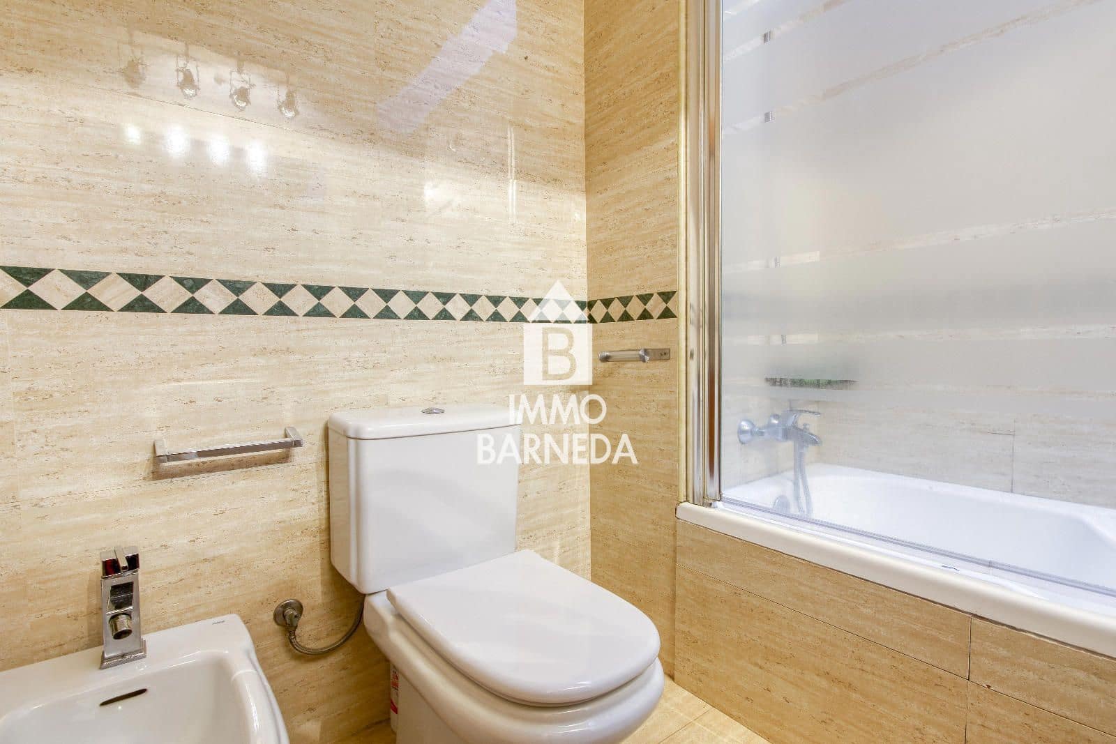 4 bedroom Townhouse for sale in Palau-saverdera with garage - € 370,000 (Ref: 9293996)