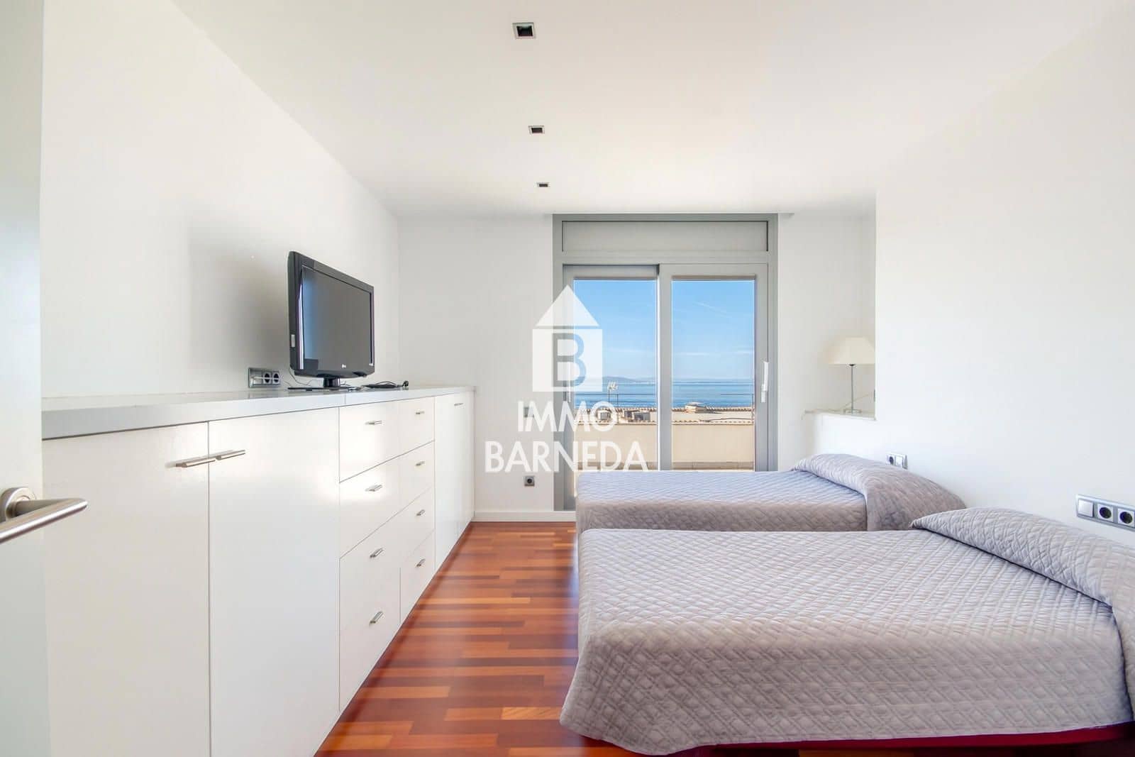 4 sypialnia Willa na sprzedaż w Roses z basenem garażem - 1 850 000 € (Ref: 9296240)