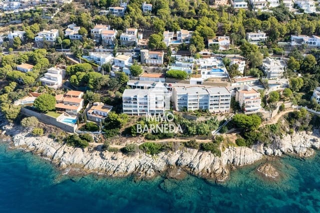 4 sypialnia Willa na sprzedaż w Roses z basenem garażem - 1 850 000 € (Ref: 9296240)