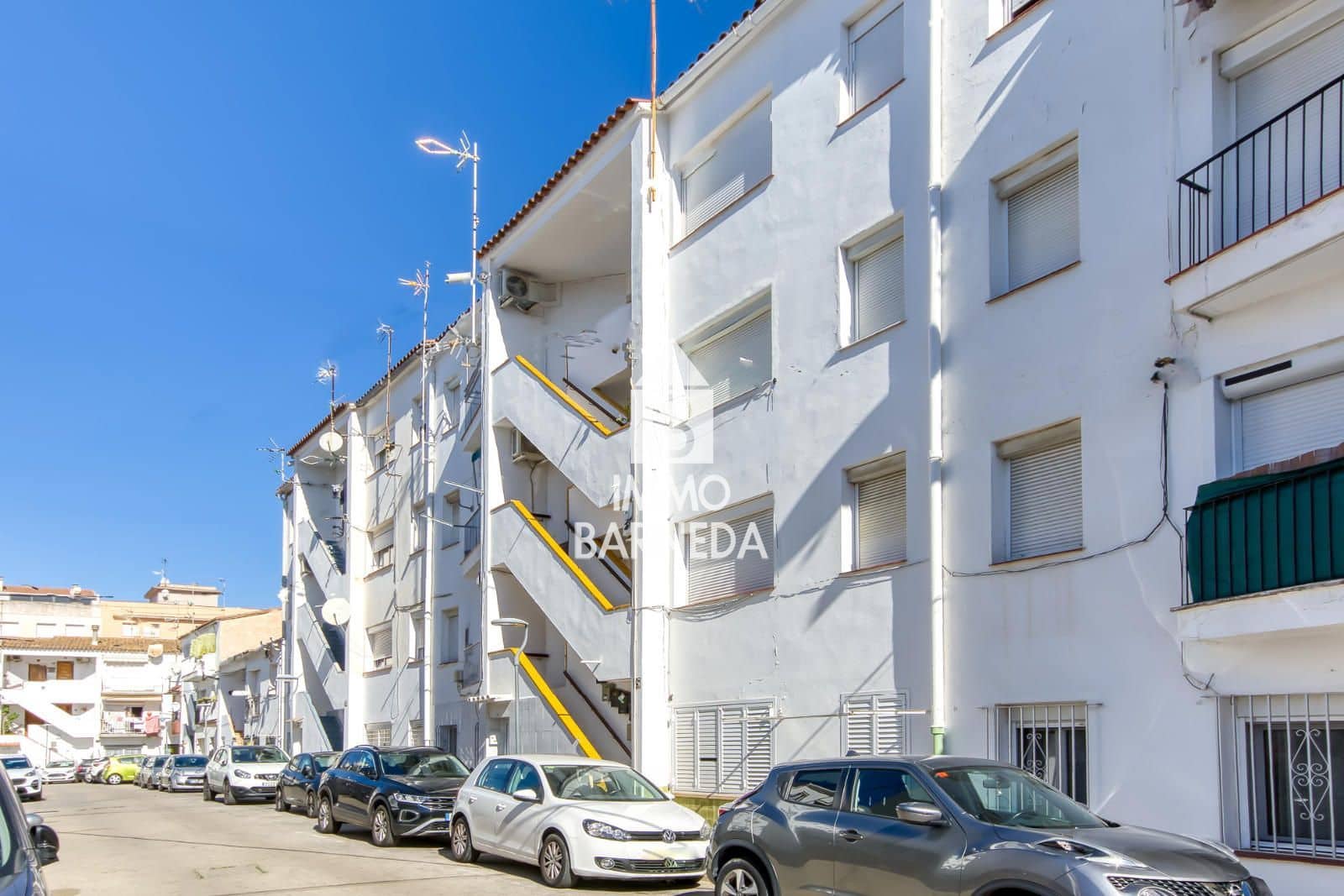 3 bedroom Flat for sale in Roses - € 199,000 (Ref: 9307127)