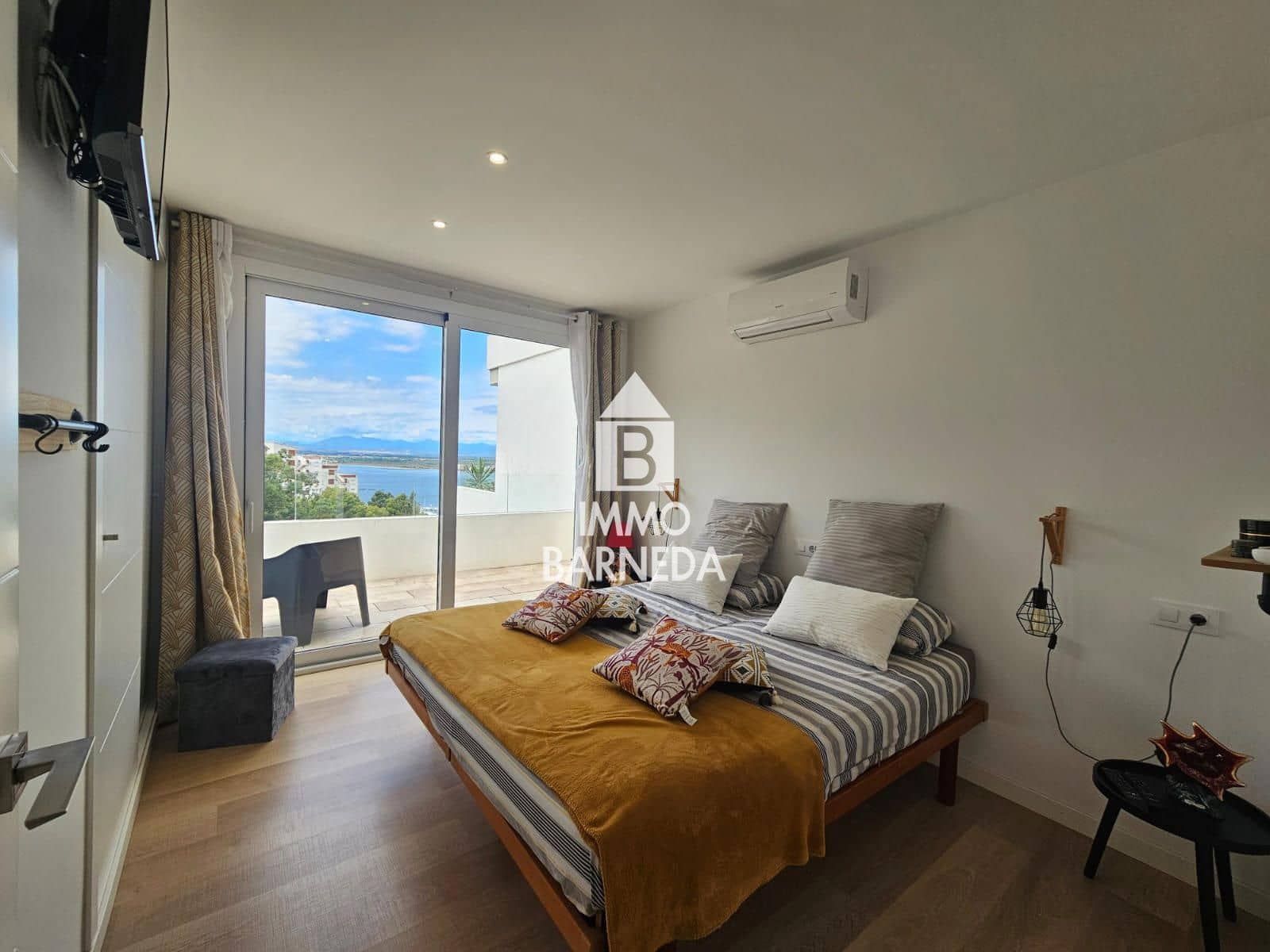 3 makuuhuone Huvila myytävänä paikassa Roses mukana uima-altaan 
autotalli - 850 000 € (Ref: 9311562)