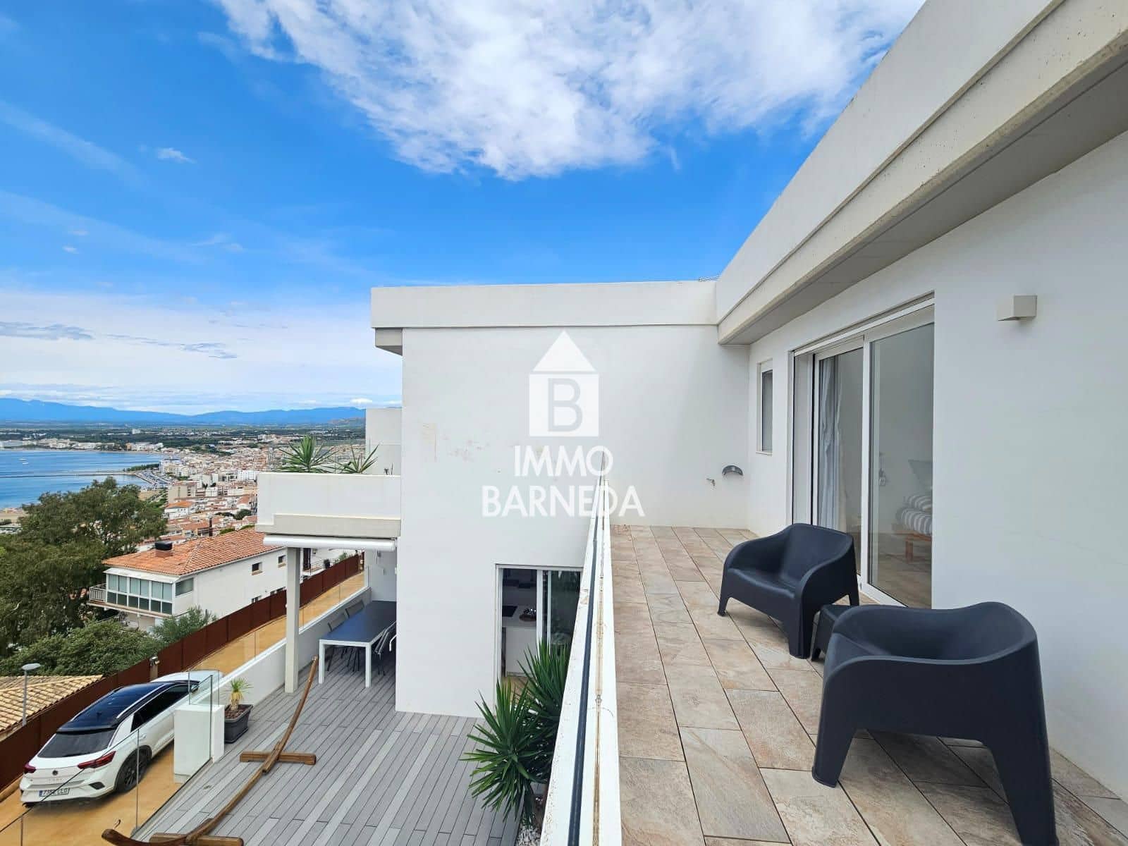 3 makuuhuone Huvila myytävänä paikassa Roses mukana uima-altaan 
autotalli - 850 000 € (Ref: 9311562)