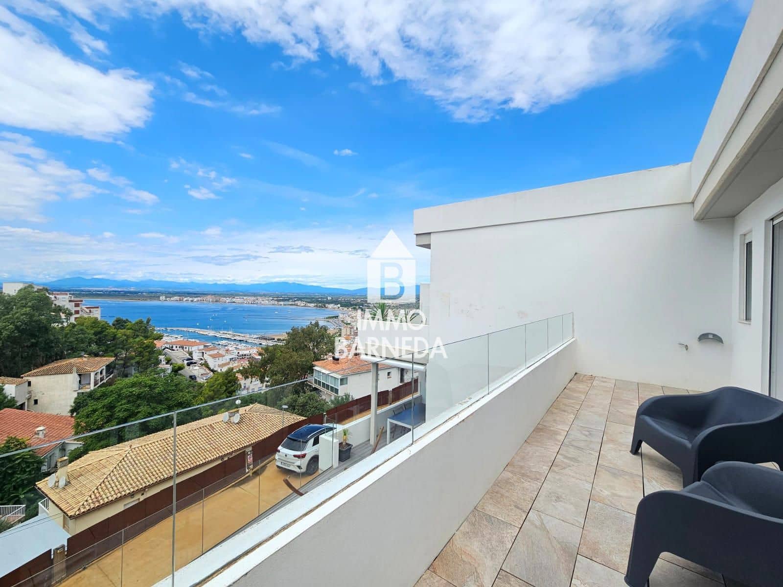 3 makuuhuone Huvila myytävänä paikassa Roses mukana uima-altaan 
autotalli - 850 000 € (Ref: 9311562)