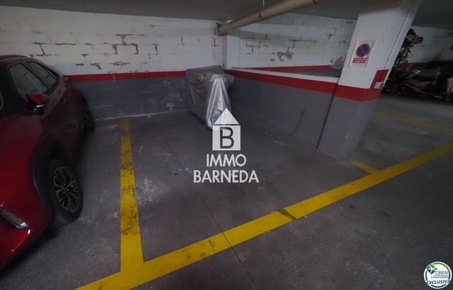 Garage for sale in Roses - € 27,000 (Ref: 9313911)