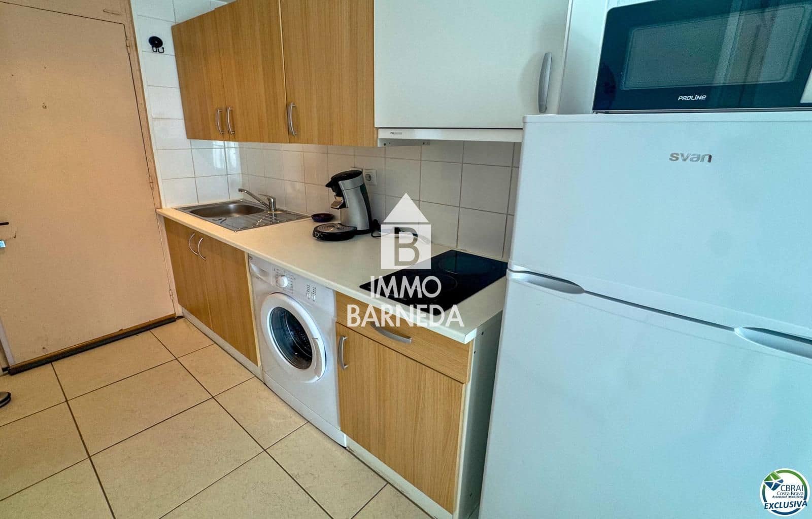 Flat for sale in Roses - € 113,000 (Ref: 9318128)