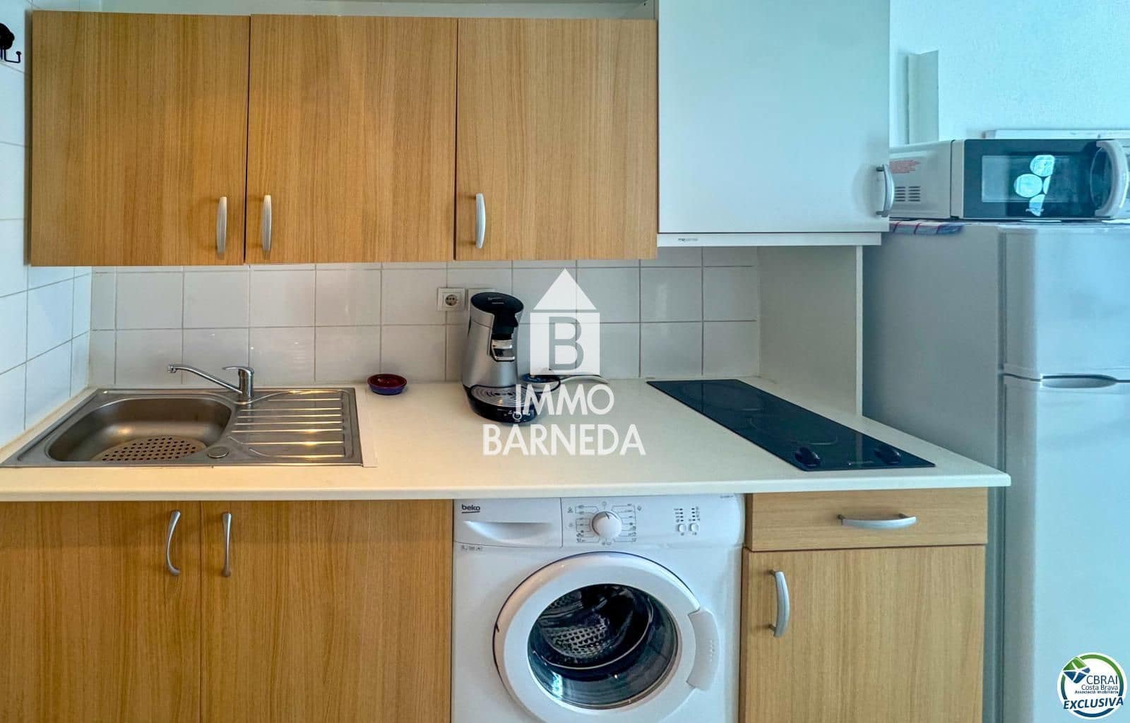 Flat for sale in Roses - € 113,000 (Ref: 9318128)