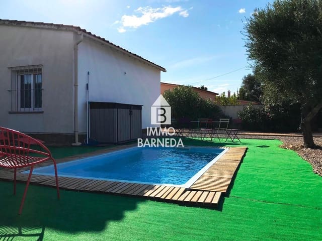 2 bedroom Villa for sale in Roses with pool - € 340,000 (Ref: 9322169)